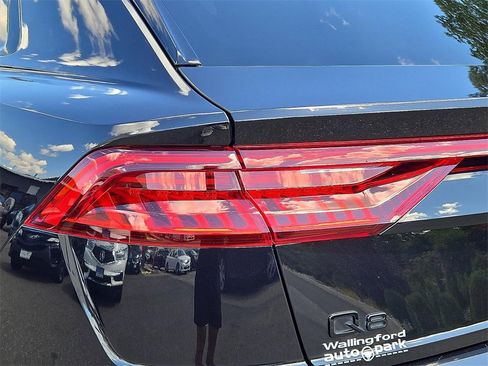 Used 2021 Audi Q8 Premium w/ Black Optic Package image 10