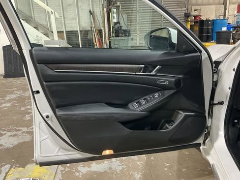 Used 2019 Honda Accord EX-L image 13