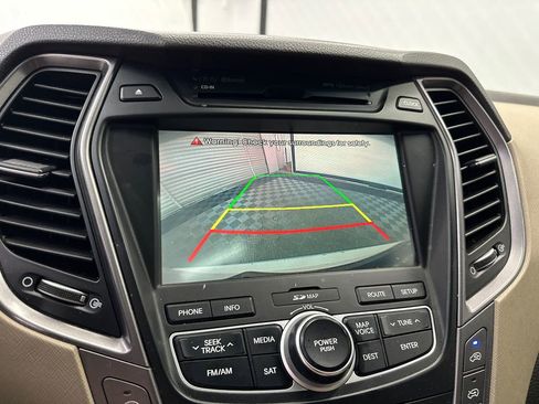 Used 2016 Hyundai Santa Fe Limited w/ Option Group 04 FWD image 33