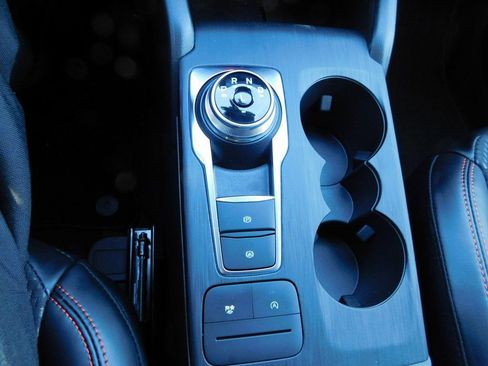 New 2026 Ford Escape ST-Line w/ Cold Weather Package AWD/4WD image 34