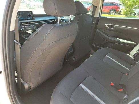 Used 2025 Hyundai Sonata SE image 14