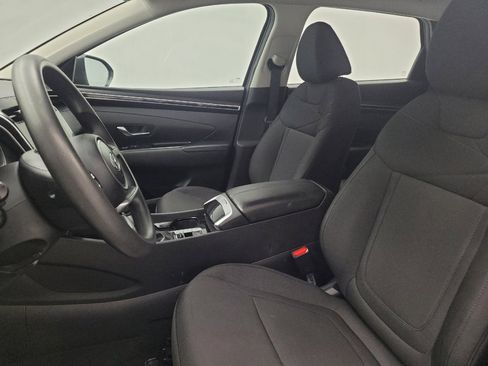 Used 2023 Hyundai Tucson SE AWD/4WD image 17