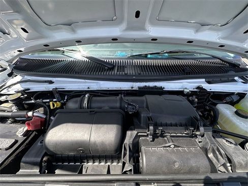 New 2024 Ford E-450 and Econoline 450 Super Duty w/ Power Windows & Locks Group image 56