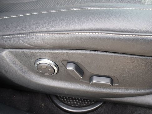 Used 2024 Genesis GV80 2.5T image 35