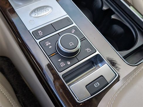 Used 2022 Land Rover Range Rover Westminster Edition image 31