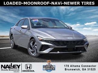 Used 2025 Hyundai Elantra SEL FWD video 1