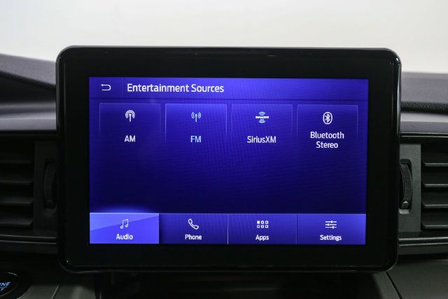 Used 2023 Ford Explorer XLT AWD/4WD image 22