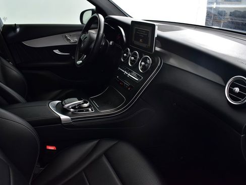 Certified 2019 Mercedes-Benz GLC 300 4MATIC Coupe image 41