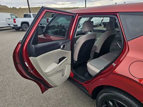 Used 2022 Kia Soul LX w/ Technology Package FWD image 20