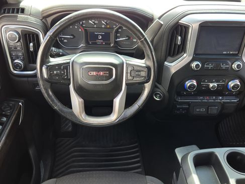 Used 2022 GMC Sierra 1500 Elevation image 9