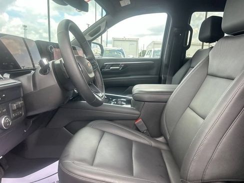 Used 2026 Chevrolet Tahoe LT w/ Comfort Package AWD/4WD image 15