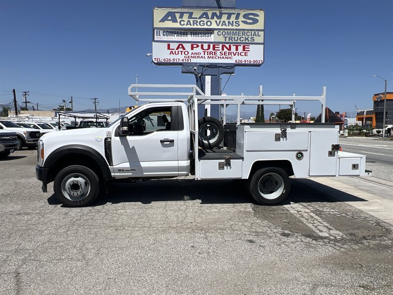 Used 2023 Ford F550 2WD Regular Cab Super Duty image 2