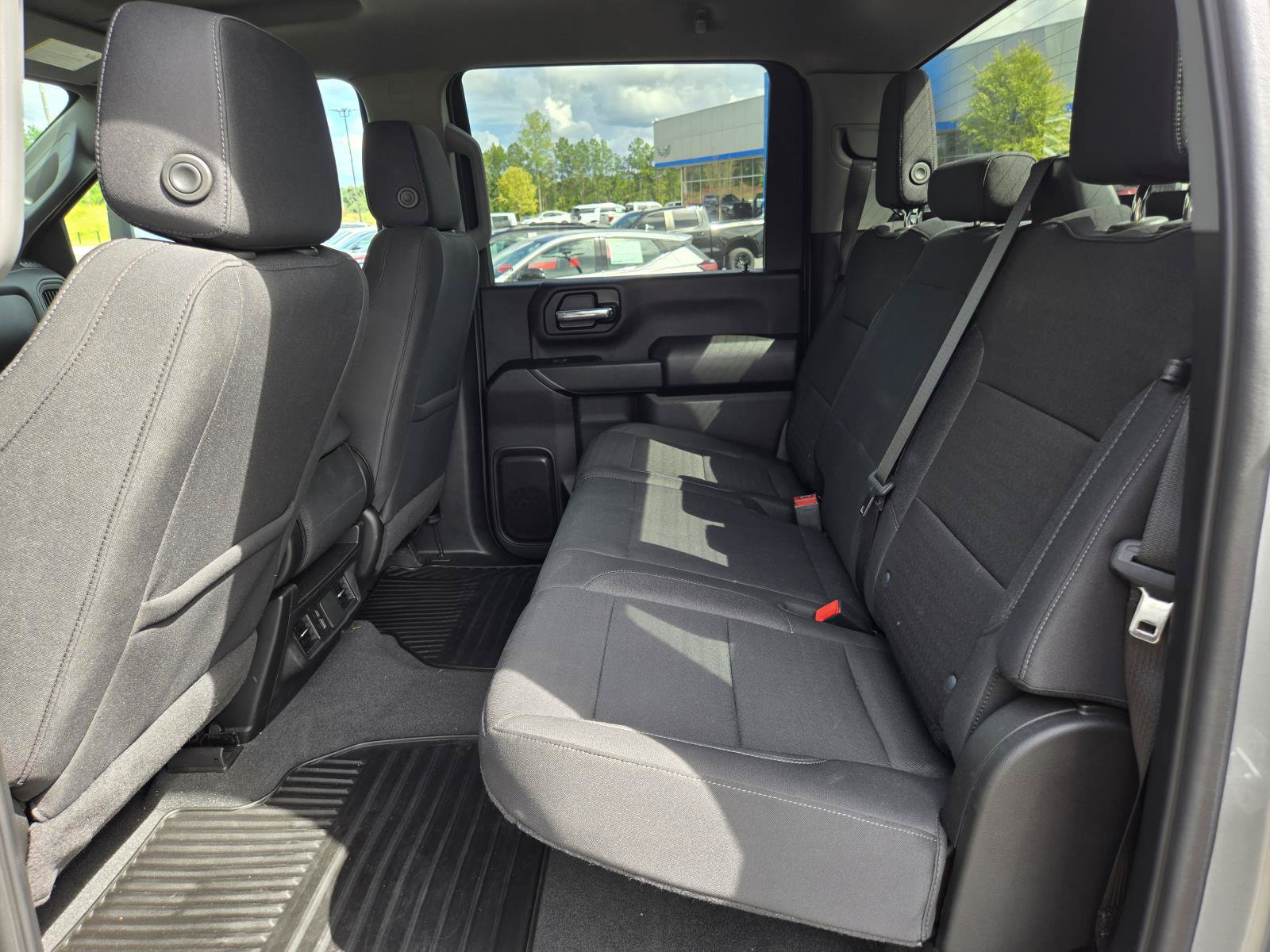 Used 2024 Chevrolet Silverado 2500 Custom w/ Custom Value Package AWD/4WD image 19