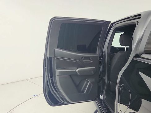 Used 2024 Chevrolet Colorado Trail Boss AWD/4WD image 21