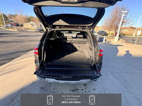 Used 2023 BMW X5 xDrive40i w/ Premium Package image 10