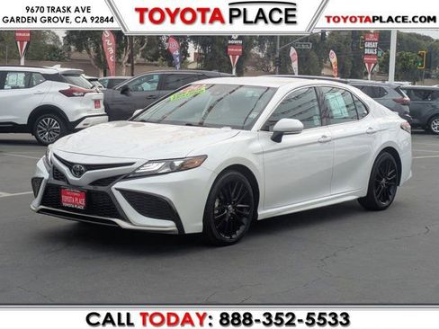Used 2024 Toyota Camry XSE FWD image 1