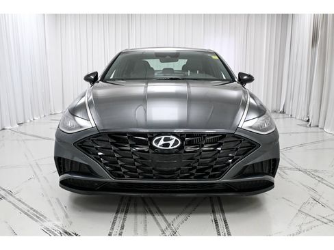 Used 2023 Hyundai Sonata SEL Plus FWD image 3