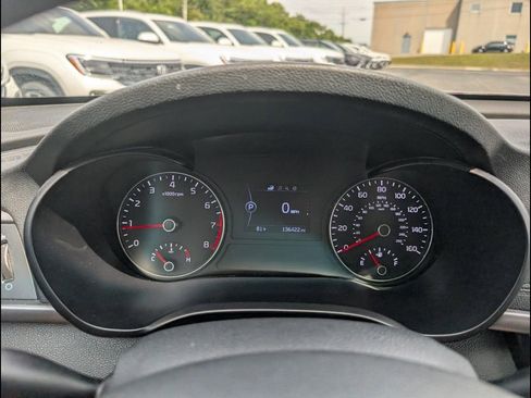 Used 2018 Kia Optima LX FWD image 15