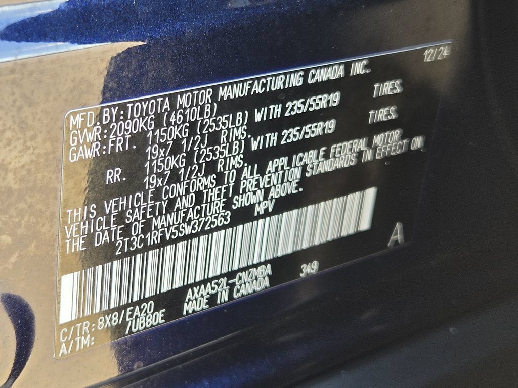 Used 2025 Toyota RAV4 XLE Premium FWD image 33
