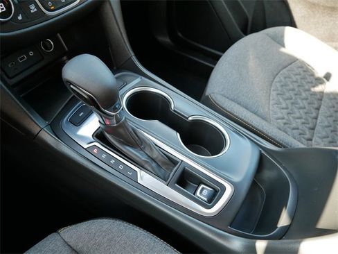 Certified 2024 Chevrolet Equinox LT image 18