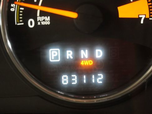 Used 2015 Jeep Compass Latitude image 4