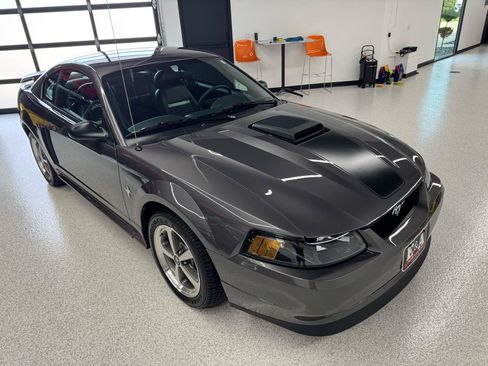 Used 2003 Ford Mustang Mach 1 RWD image 21