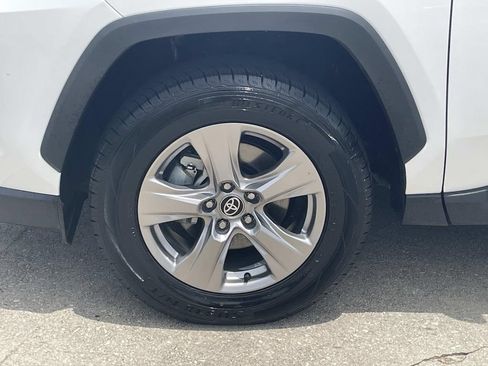 Used 2023 Toyota RAV4 XLE w/ Convenience Package FWD image 7