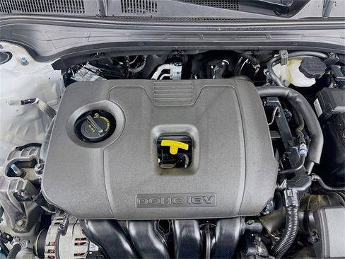 Used 2024 Kia Forte GT-Line w/ GT-Line Premium Package image 32