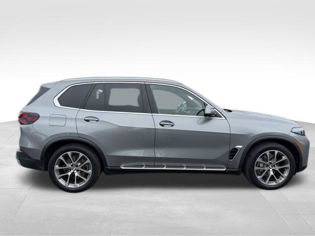 Used 2024 BMW X5 xDrive40i AWD/4WD image 8