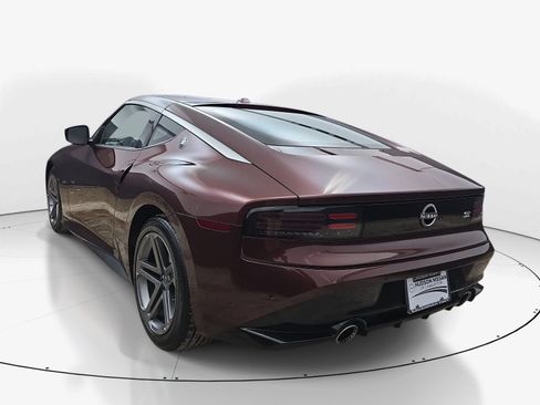 Used 2025 Nissan Z Sport w/ Floor Mat Package RWD image 6