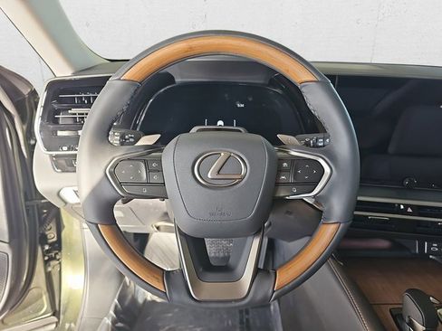 New 2026 Lexus RX 350 350 Luxury w/ Convenience Package image 18