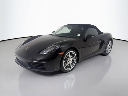Certified 2021 Porsche 718 Boxster image 1