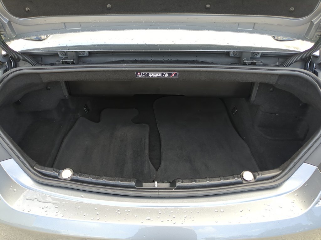 Used 2018 BMW M6 Convertible RWD image 9