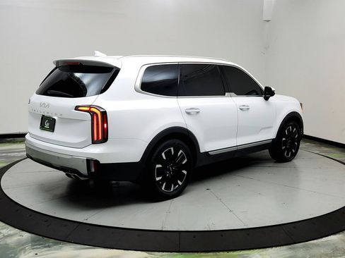 Used 2024 Kia Telluride SX FWD image 5