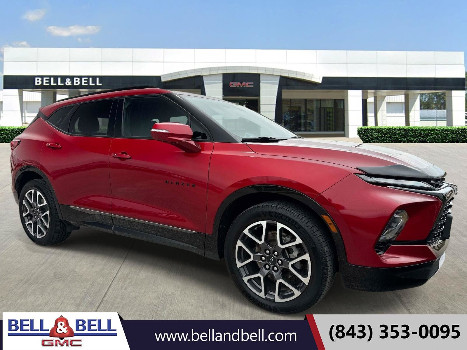 Used 2024 Chevrolet Blazer RS w/ Driver Confidence II Package AWD/4WD image 1