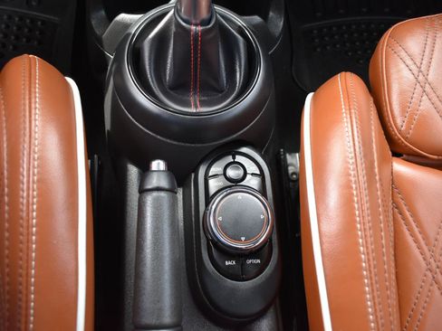 Used 2018 MINI Cooper S FWD image 27