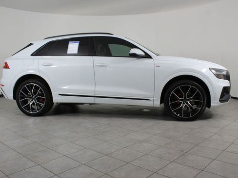 Used 2021 Audi Q8 Premium Plus w/ Premium Plus Package image 8