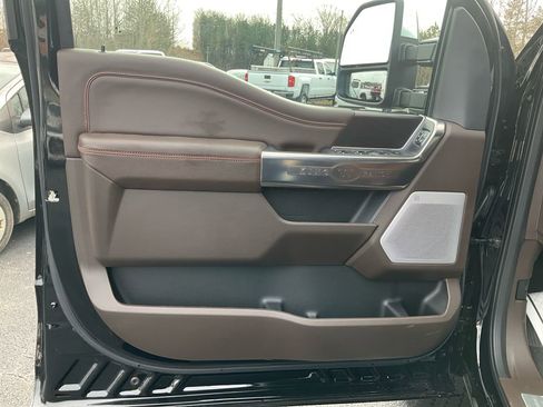 New 2026 Ford F250 King Ranch w/ Chrome Package image 17