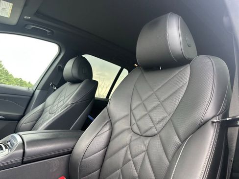 Used 2024 BMW X5 xDrive40i w/ Premium Package AWD/4WD image 17