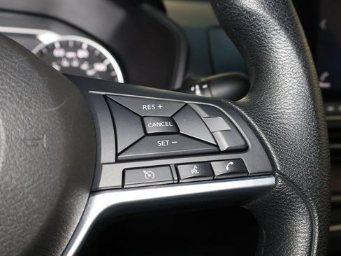Used 2025 Nissan Altima 2.5 SV AWD/4WD image 21