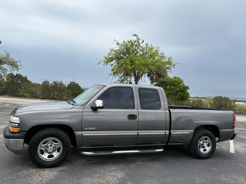 Used 2002 Chevrolet Silverado 1500 LS w/ Heavy Duty Suspension Pkg image 32