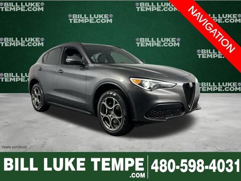 Used 2022 Alfa Romeo Stelvio Sprint image 1