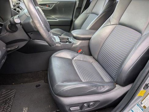 Used 2019 Toyota RAV4 XSE image 15