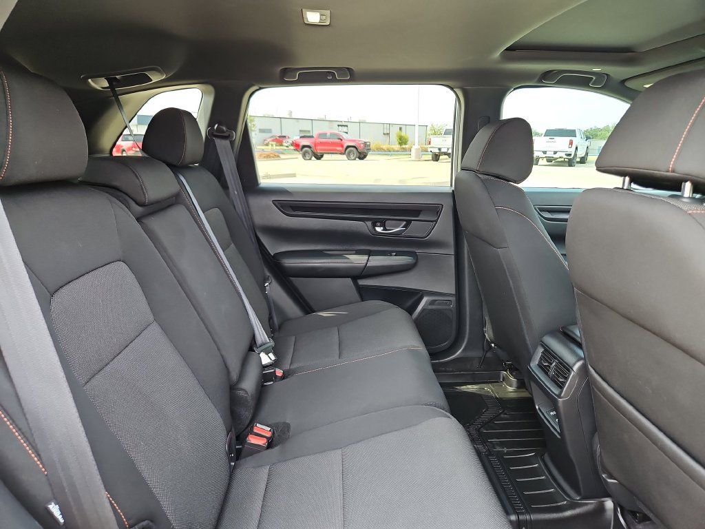 Used 2023 Honda CR-V Sport image 25