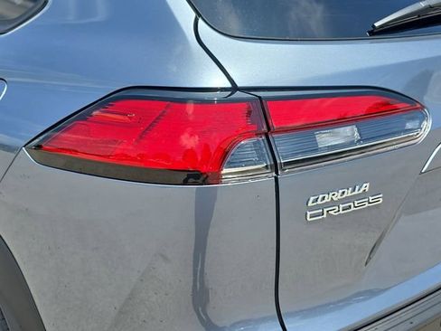 New 2026 Toyota Corolla Cross XLE FWD image 35