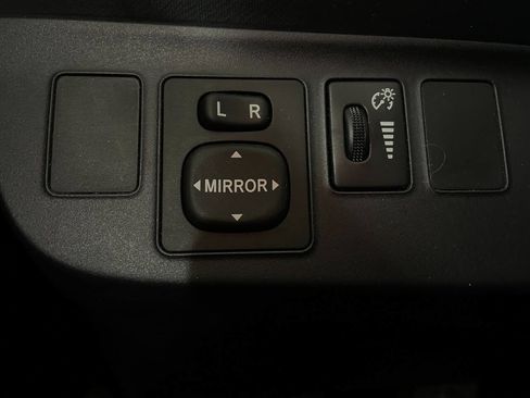 Used 2013 Toyota Prius C Two image 40