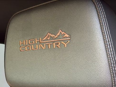 Used 2024 Chevrolet Silverado 1500 High Country AWD/4WD image 12