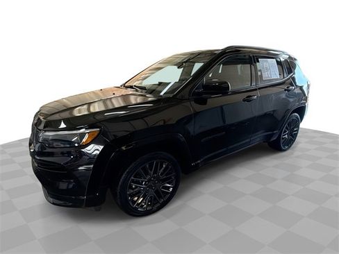 Used 2023 Jeep Compass High Altitude image 1