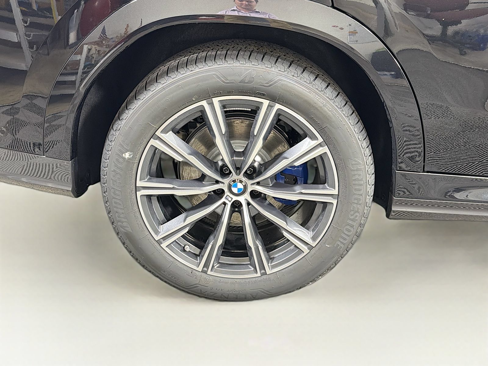 New 2027 BMW X6 xDrive40i w/ Executive Package AWD/4WD image 36