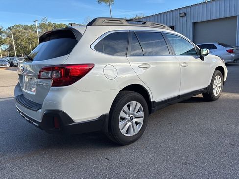 Used 2019 Subaru Outback 2.5i Premium w/ Popular Package #2 image 24